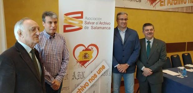 Si Sánchez gobierna, el futuro del Archivo de Salamanca lo dictarán Torra y Puigdemont